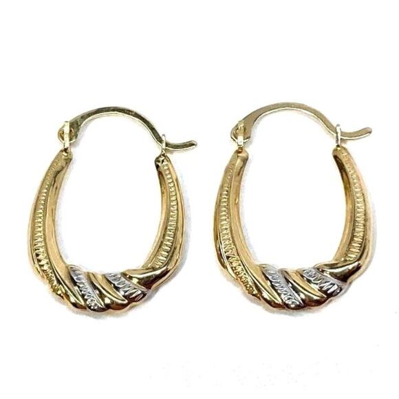 14K Two Tone Gold Corrugated Oval Twist Hoop Earrings Vintage - Picture 1 of 11